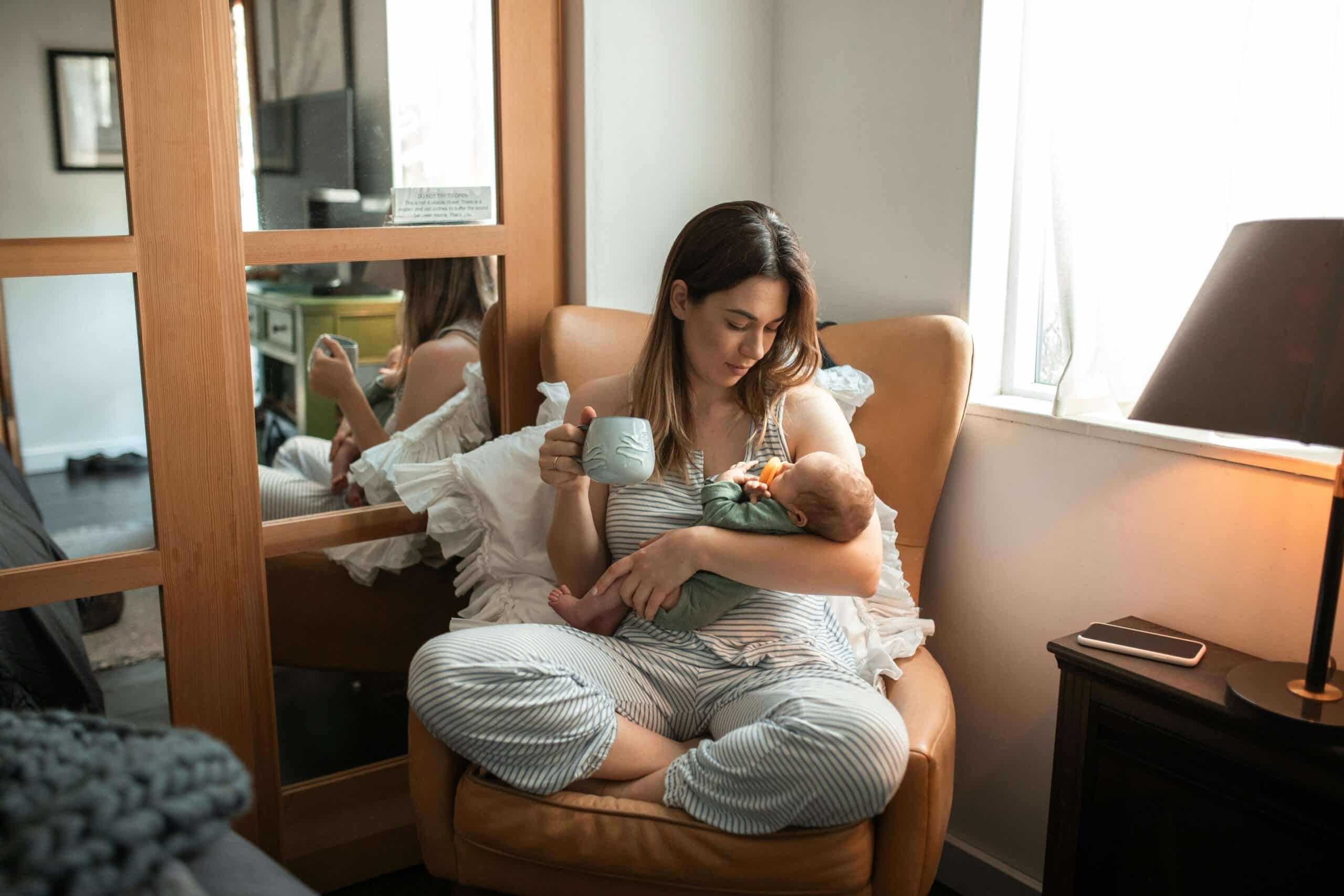 Discover why a postpartum doula is a fourth-trimester game-changer. Learn what they do, how long to hire one, and the proven benefits for new families.